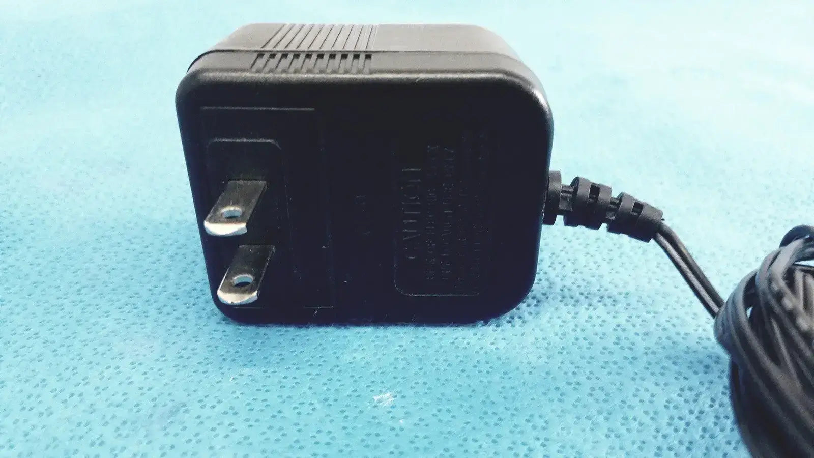 JAMECO RELIAPRO Plug-In Class 2 Transformer Input 120 VAC Model # DCU060120 Plug-In Transformer, second-hand product photo 4