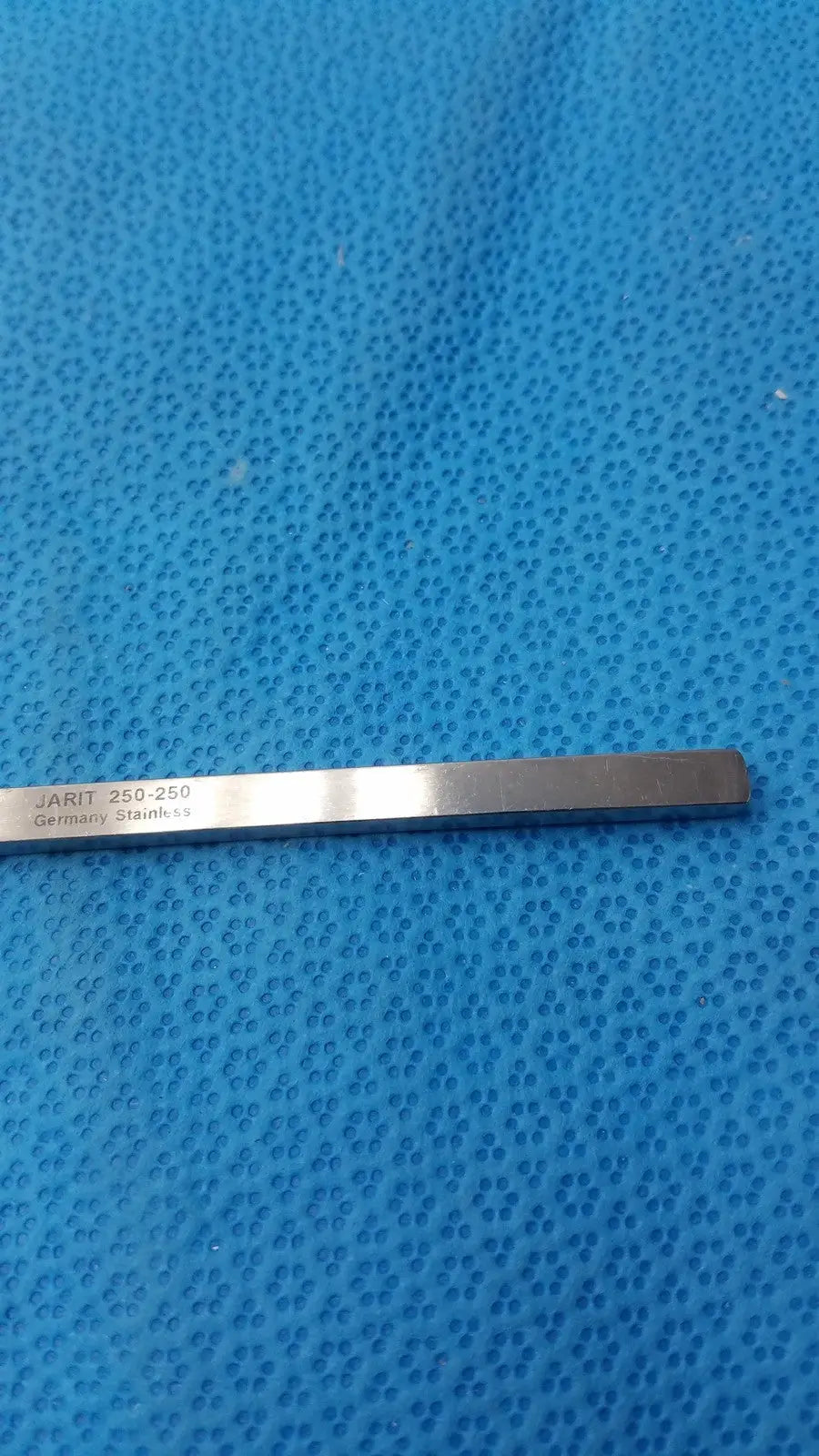 Jarit 250-250 Stainless Steel 1/4" Surgical Instrument Made in Germany Surgical Instrument, second-hand product photo 7