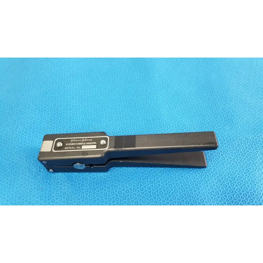 Reuse Medical Johnson & Johnson interventional Systems CRT30 Hand Stent Crimper Other Medical & Lab Equipment, second-hand product photo 1
