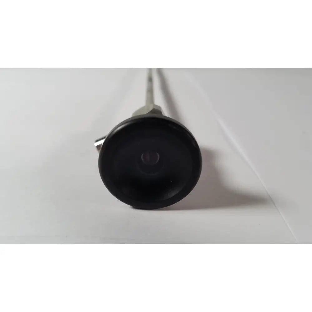 Black circular karl storz 12015 aa hopkins 0 degree autoclavable telescope with metallic housing and silver shaft