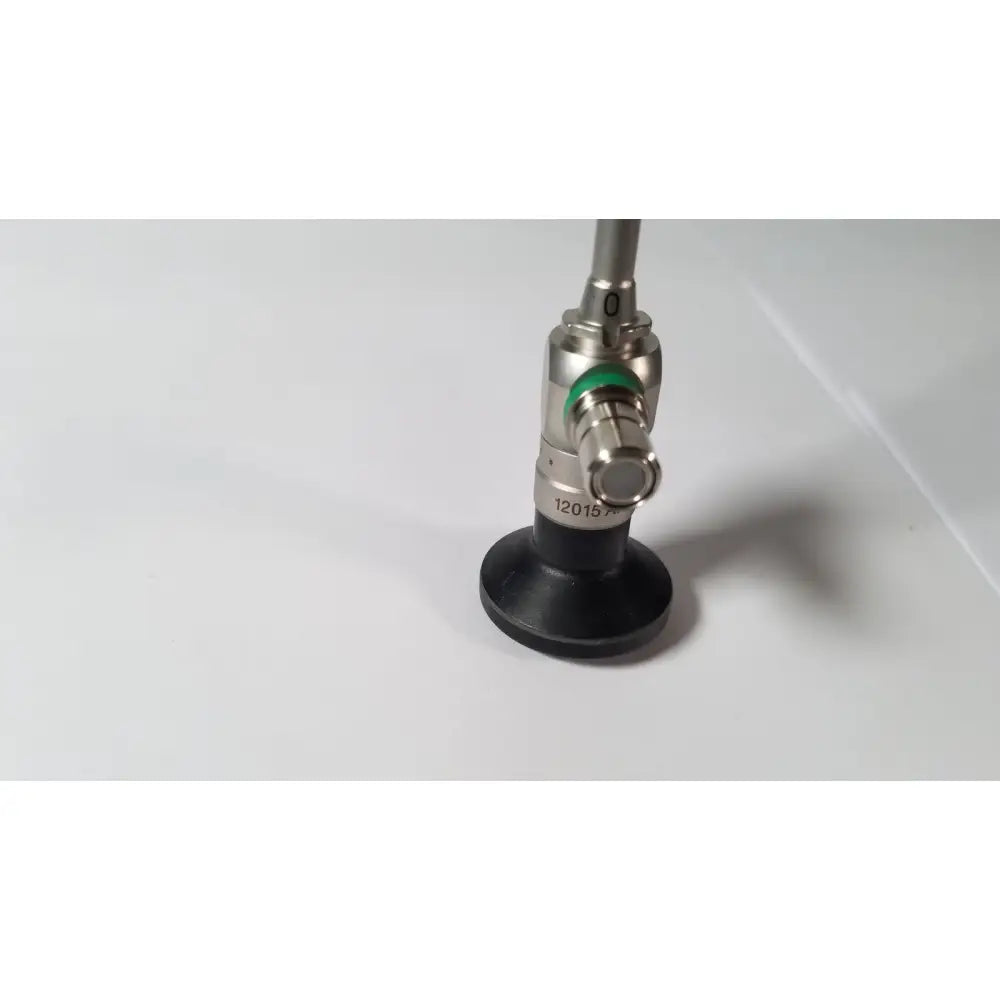 Silver karl storz 12015 aa hopkins 0 degree autoclavable telescope with black rubber base and green accent ring