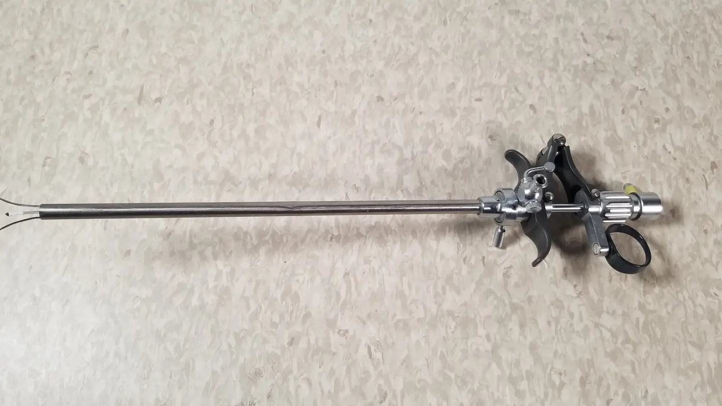 Reuse Medical Karl Storz 27094P Optical Kidney Stone Grasper Laparoscopic Instruments, second-hand product photo 1