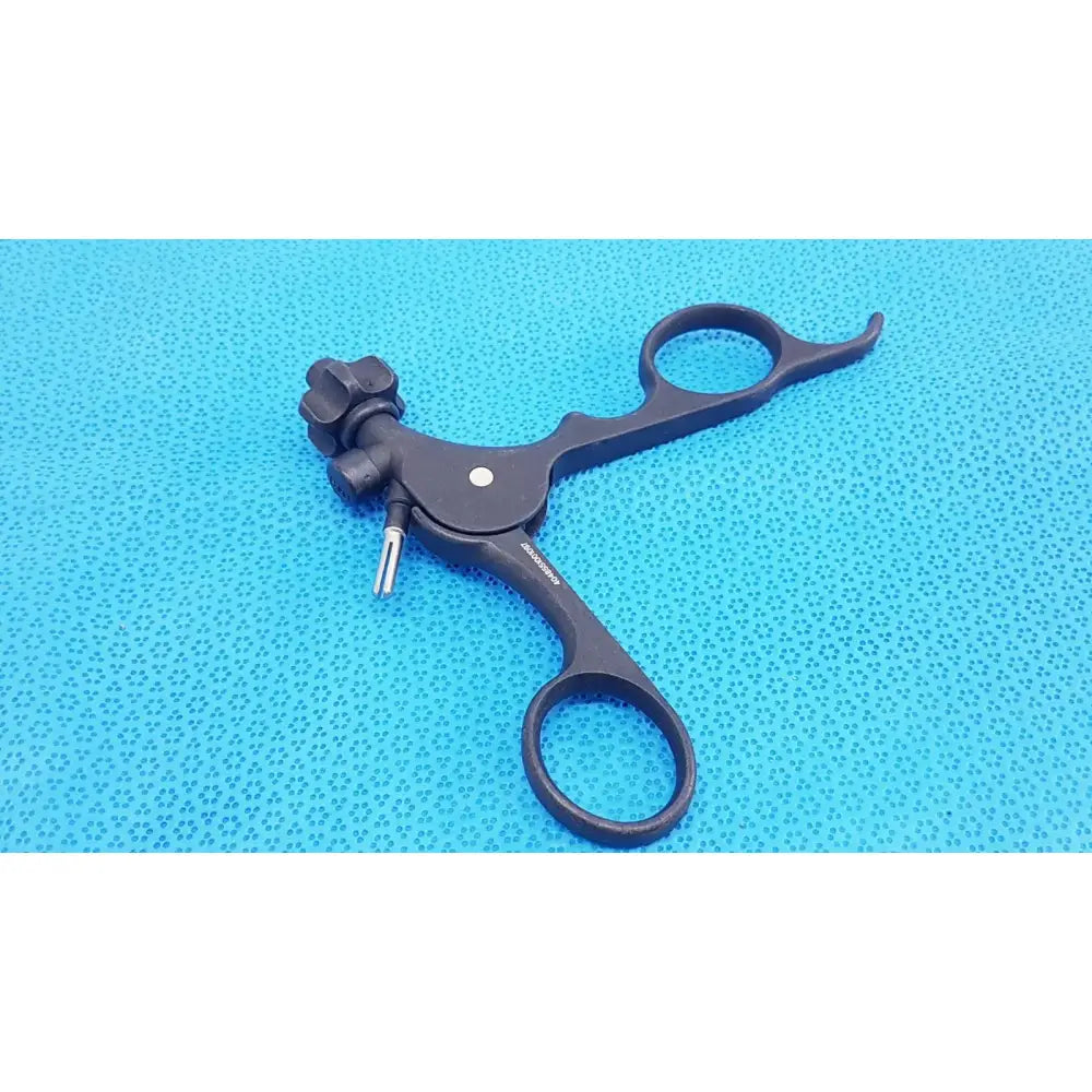 Reuse Medical Karl Storz 33121 Clickline Monopolar Plastic Handle – Laparoscopic Instrument Laparoscopic Instruments, second-hand product photo 1