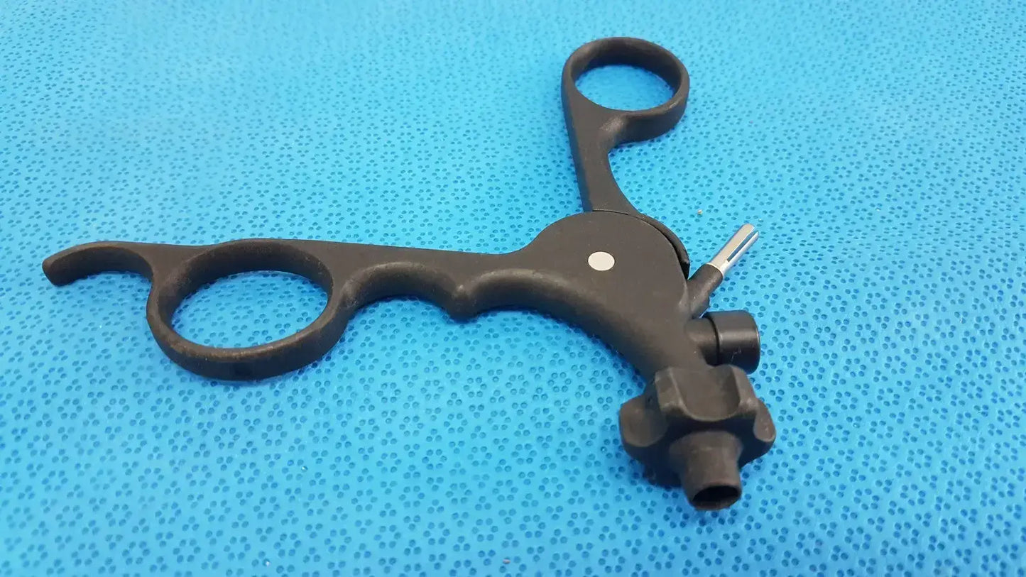 Karl Storz Clickline Monopolar Plastic Handle, 33121 Endoscopic Instrument Handle, second-hand product photo 10