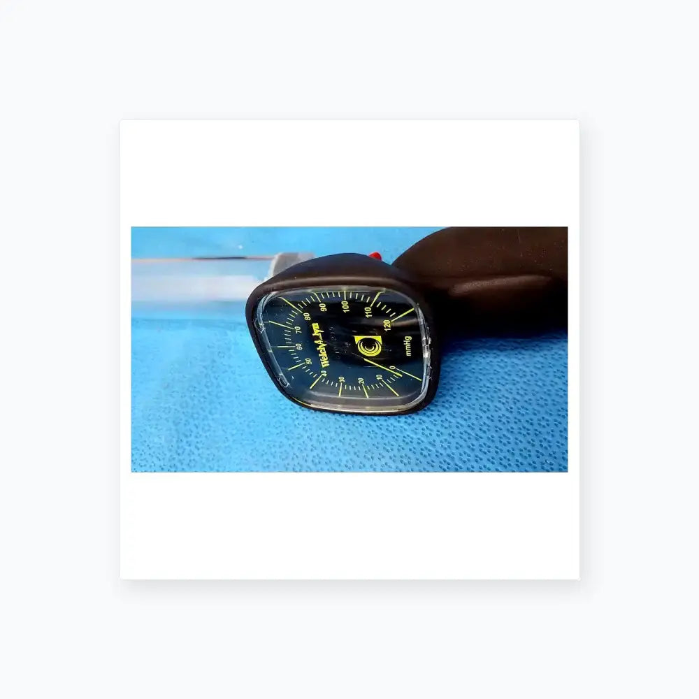 Latitude Karl Storz Handheld Leakage Tester for Endoscopes Endoscope Leakage Tester, second-hand product photo 3