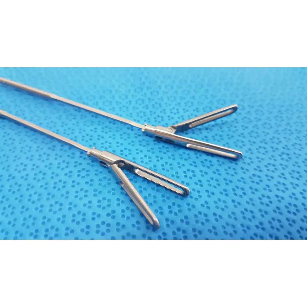KARL STORZ Laparoscopic Grasper - Model 33310 Laparoscopic Grasper, second-hand product photo 3