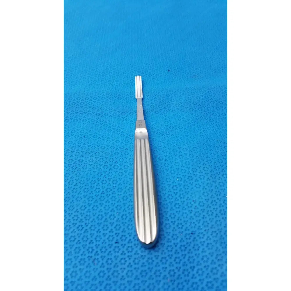 Reuse Medical Karl Storz Stainless Steel N4525 Surgical Instrument Surgical & Orthopedic Instruments, second-hand product photo 1