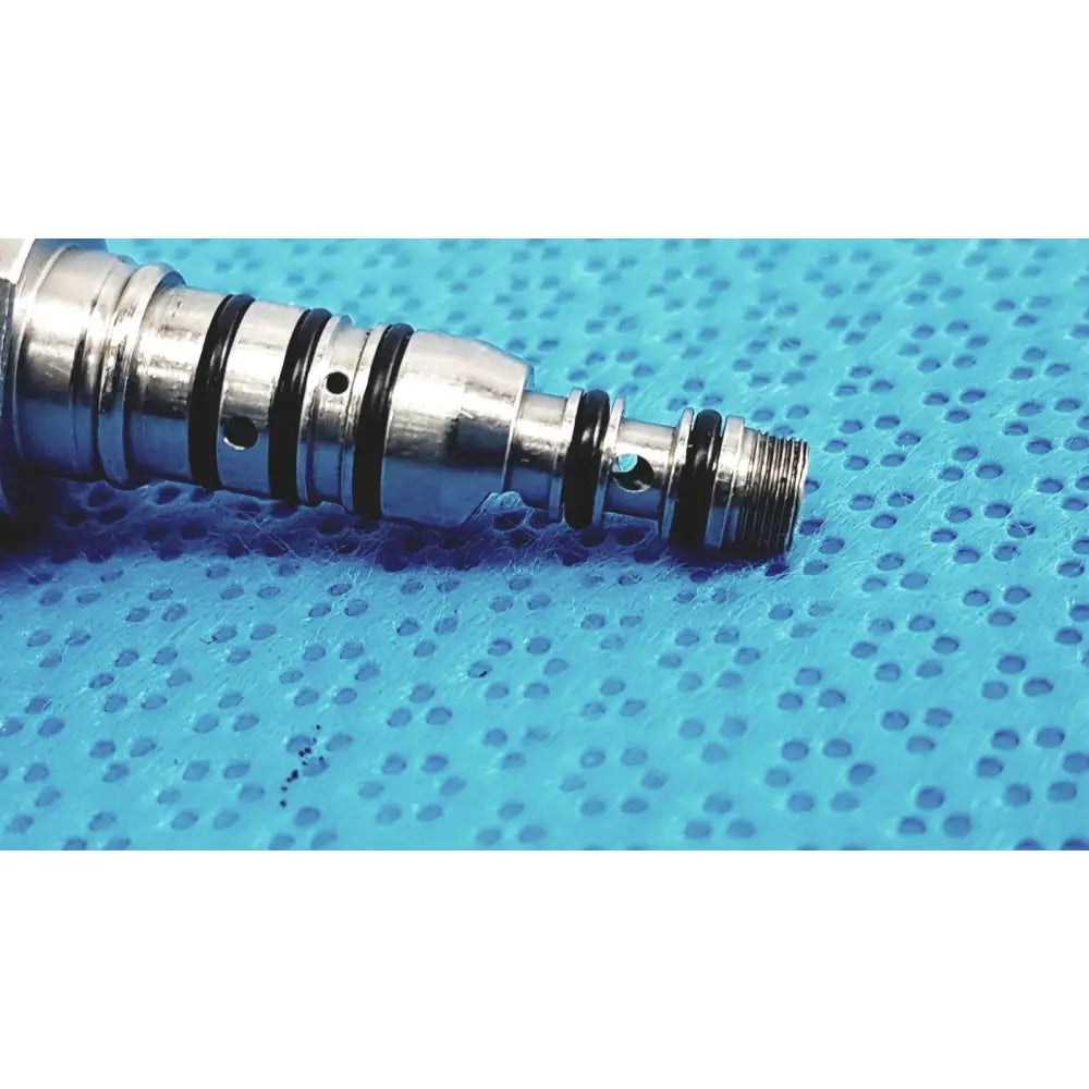 Silver metallic hydraulic valve with black rubber seals and threaded ends for kavos 460 led multiflex lux coupler