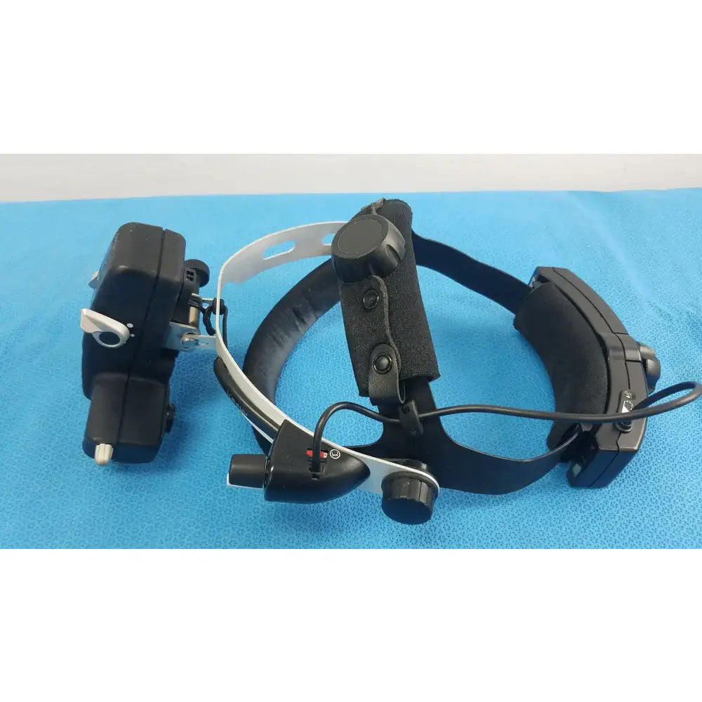 Keeler Vantage Plus Ophthalmoscope With Accessories Ref 1205P1020 Vantage Plus Ophthalmoscope, second-hand product photo 3