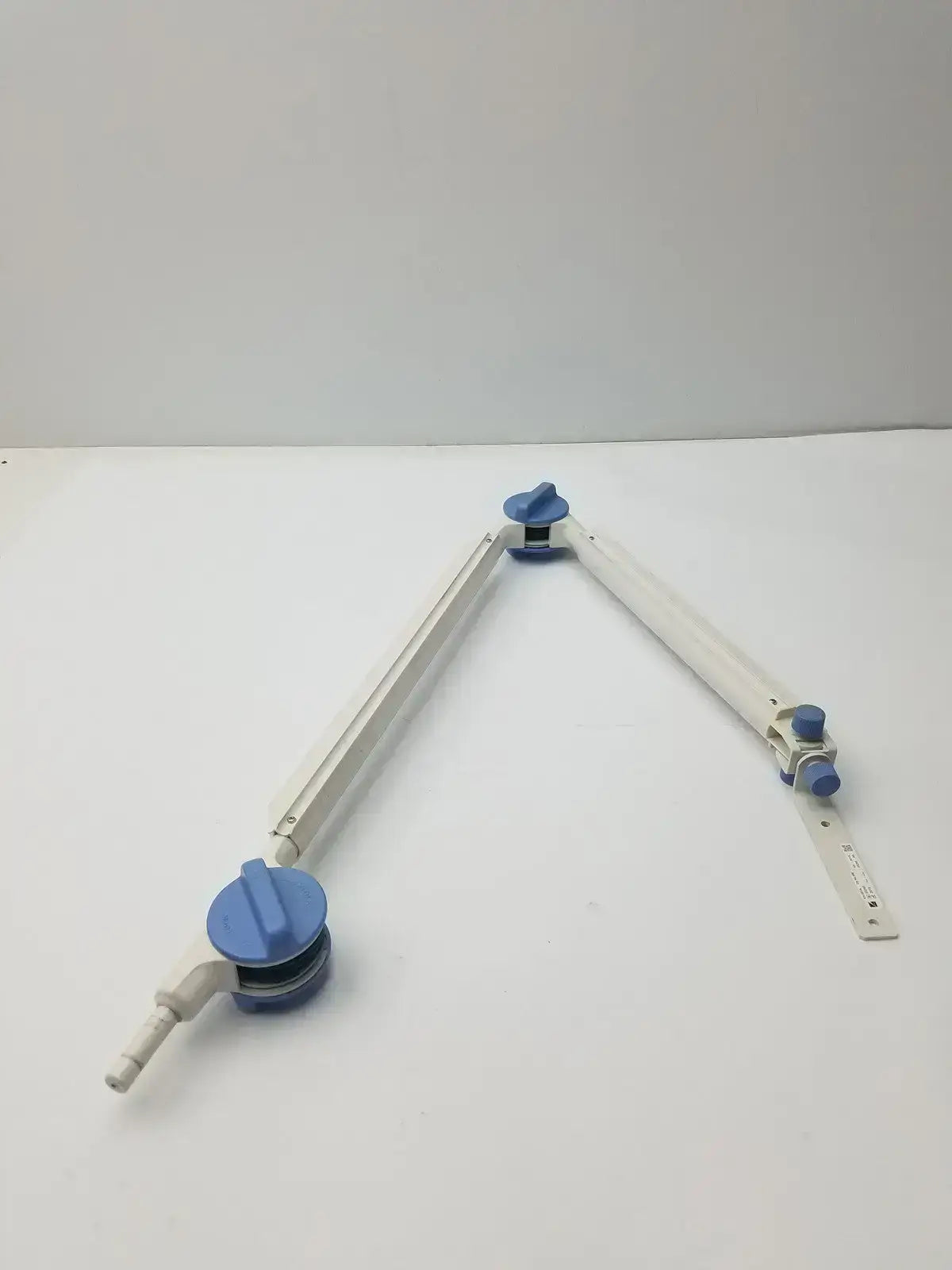 Nihon Kohden KH-001A Stand for Nihon Kohden Neuropack System Equipment Stand, second-hand product photo 1