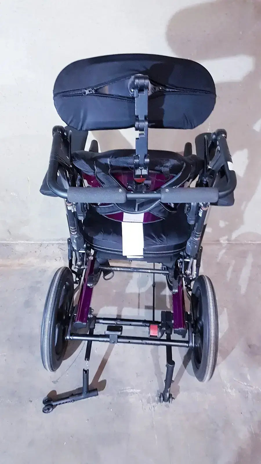 Ki Mobility Focus CR Tilt In Space Wheelchair Adjustable, All Show in Pictures Tilt-in-Space Wheelchair, second-hand product photo 12