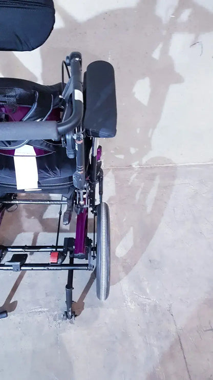 Ki Mobility Focus CR Tilt In Space Wheelchair Adjustable, All Show in Pictures Tilt-in-Space Wheelchair, second-hand product photo 14