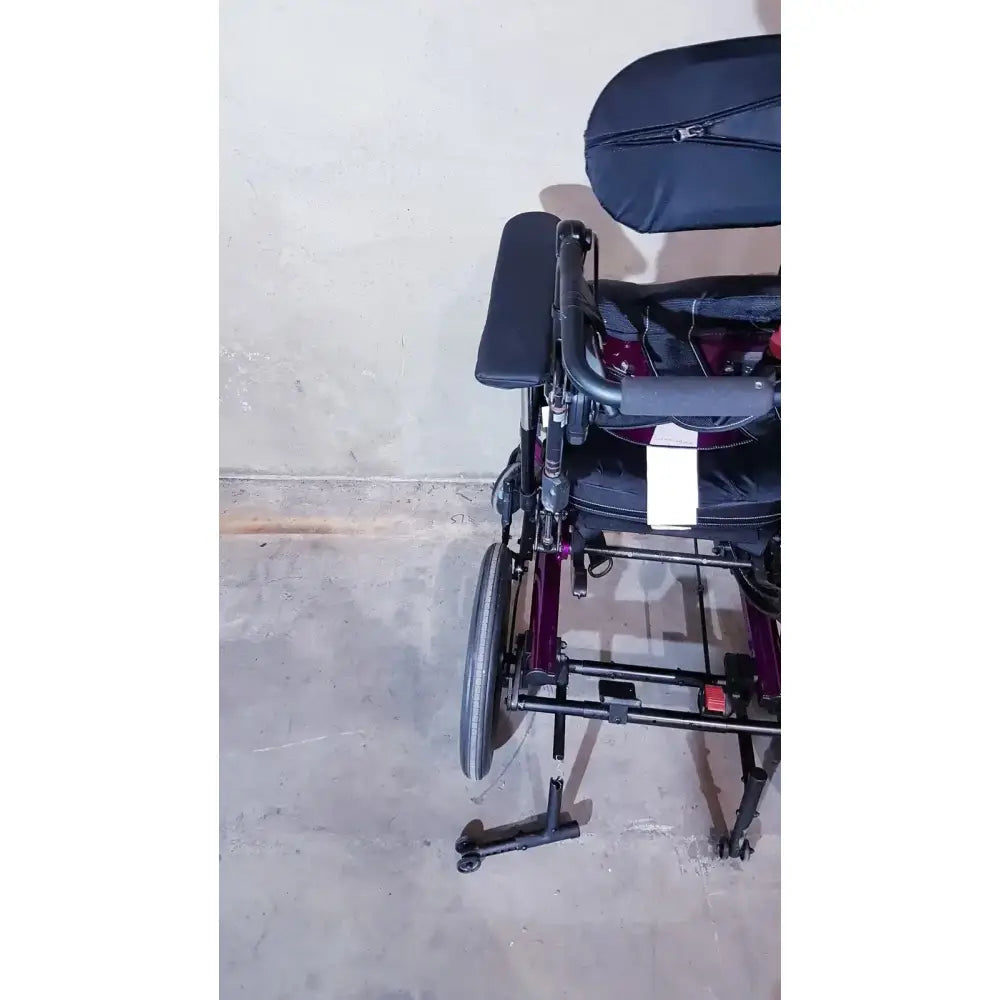 Ki Mobility Focus CR Tilt In Space Wheelchair Adjustable, All Show in Pictures Tilt-in-Space Wheelchair, second-hand product photo 13