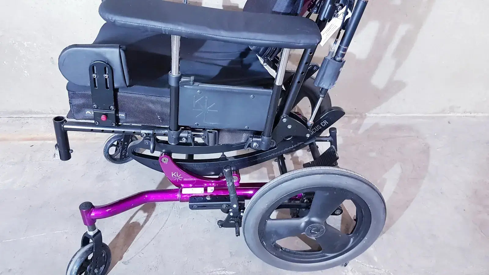 Ki Mobility Focus CR Tilt In Space Wheelchair Adjustable, All Show in Pictures Tilt-in-Space Wheelchair, second-hand product photo 9