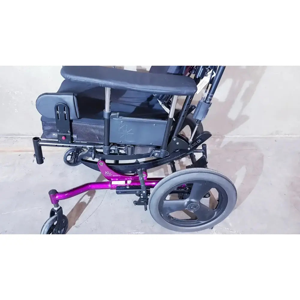 Ki Mobility Focus CR Tilt In Space Wheelchair Adjustable, All Show in Pictures Tilt-in-Space Wheelchair, second-hand product photo 9