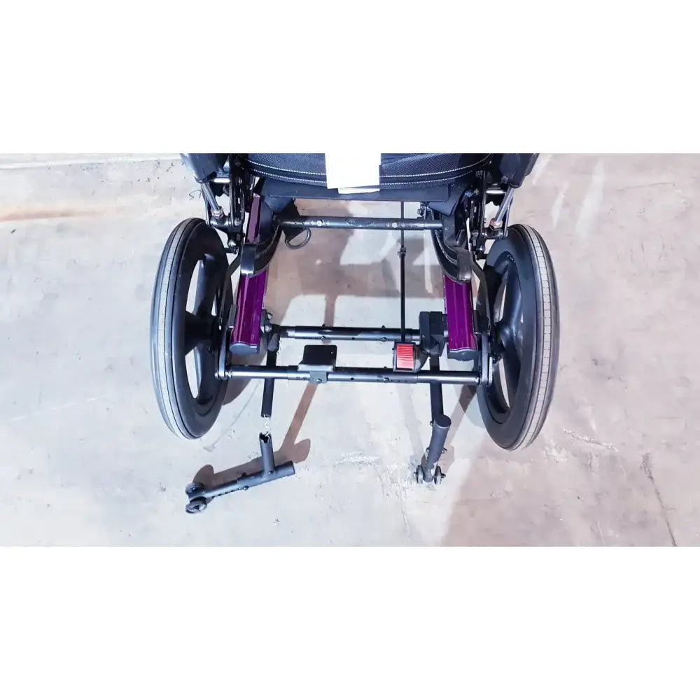 Ki Mobility Focus CR Tilt In Space Wheelchair Adjustable, All Show in Pictures Tilt-in-Space Wheelchair, second-hand product photo 15