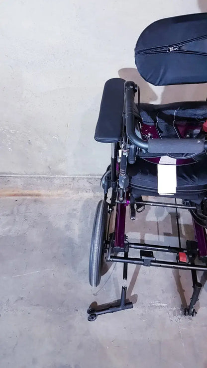 Ki Mobility Focus CR Tilt In Space Wheelchair Adjustable, All Show in Pictures Tilt-in-Space Wheelchair, second-hand product photo 13