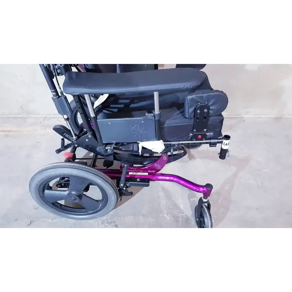 Ki Mobility Focus CR Tilt In Space Wheelchair Adjustable, All Show in Pictures Tilt-in-Space Wheelchair, second-hand product photo 18