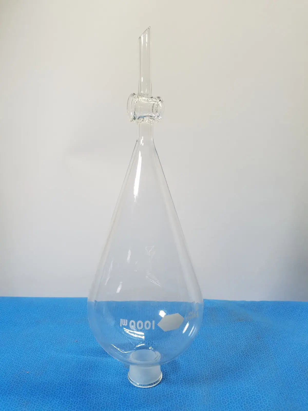 Kimax 500 mL Separatory Funnel – Borosilicate Laboratory Glassware Separatory Funnel, second-hand product photo 1