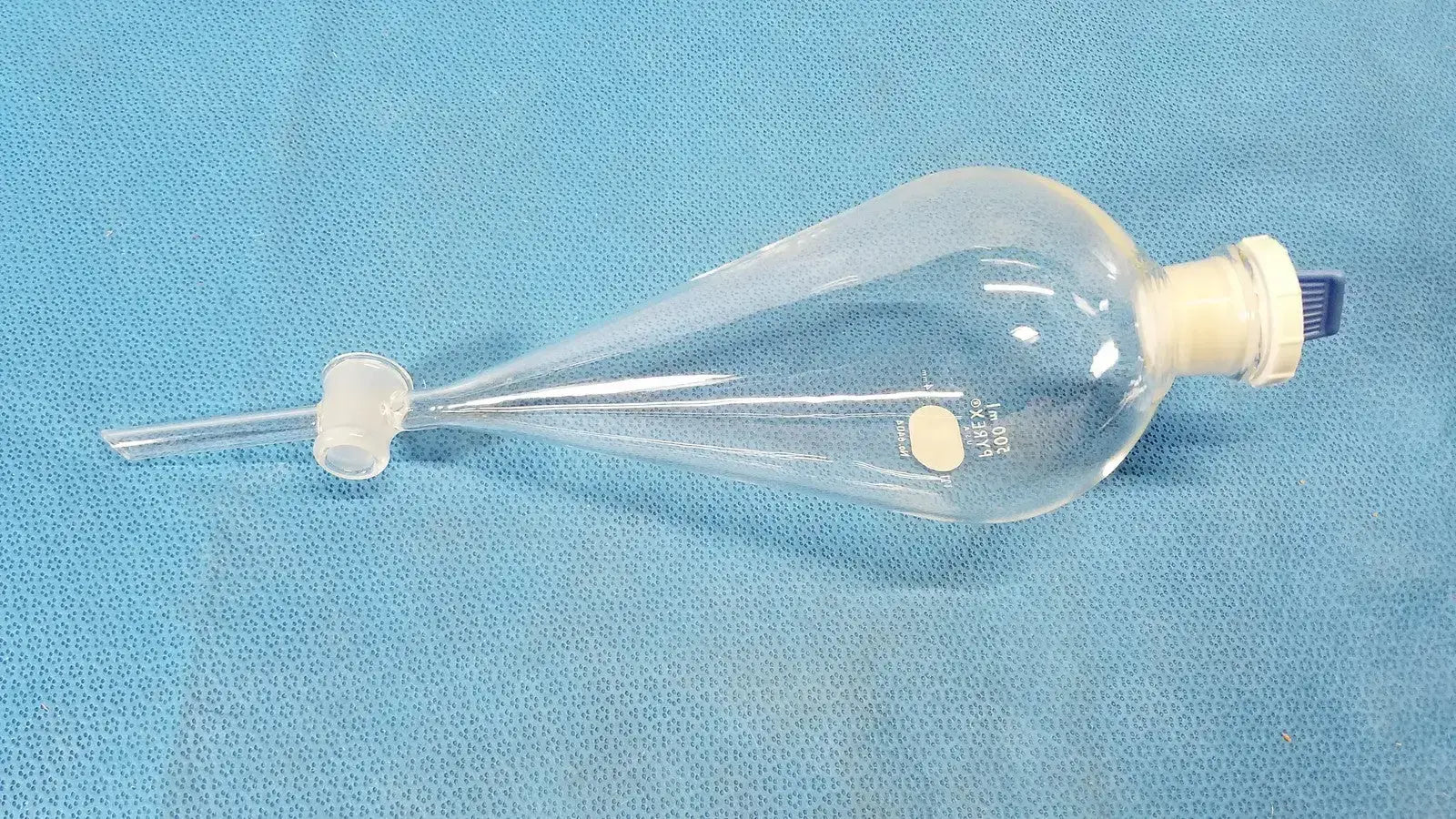 Kimax 500mL Squibb Separatory Funnel with Neck Borosilicate Lab Glass Separatory Funnel, second-hand product photo 1