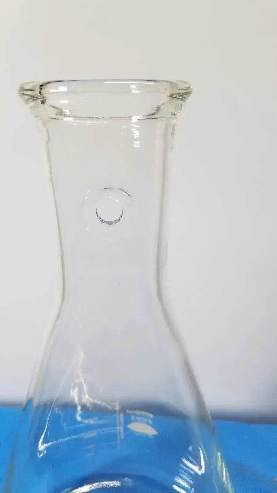 KIMAX Glass Beaker, 4000 mL, Graduated, Heavy-Duty Rim, Laboratory Ware Laboratory Glassware, second-hand product photo 2