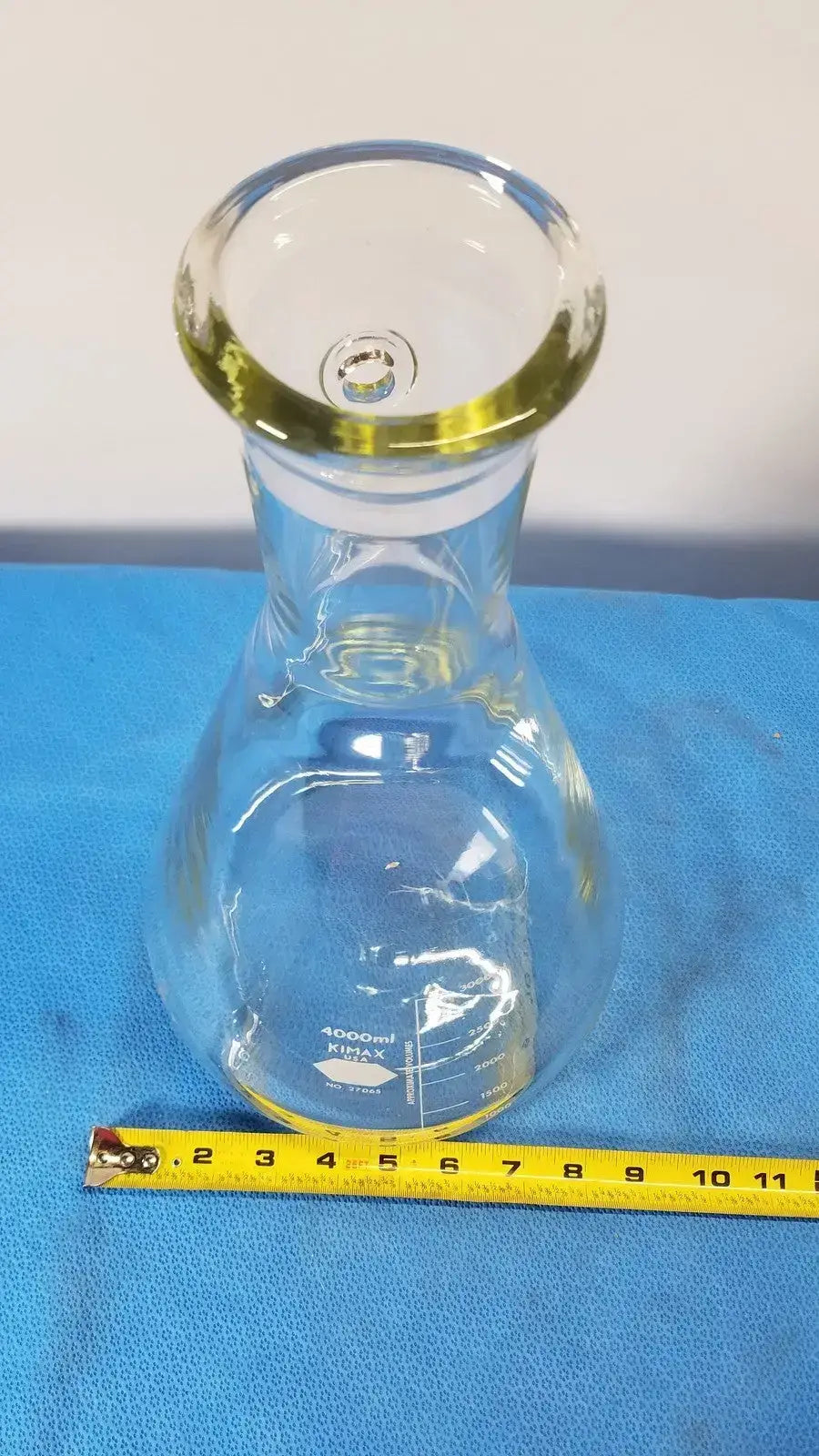 KIMAX Glass Beaker, 4000 mL, Graduated, Heavy-Duty Rim, Laboratory Ware Laboratory Glassware, second-hand product photo 5