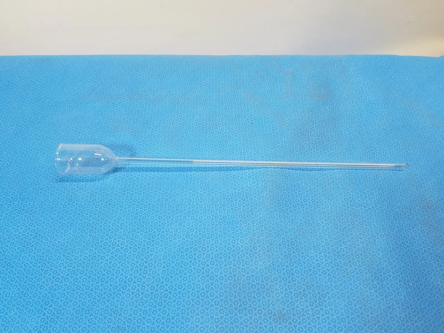 Kimax USA Long Stem Glass Laboratory Funnel – Vintage Borosilicate Laboratory Funnel, second-hand product photo 1