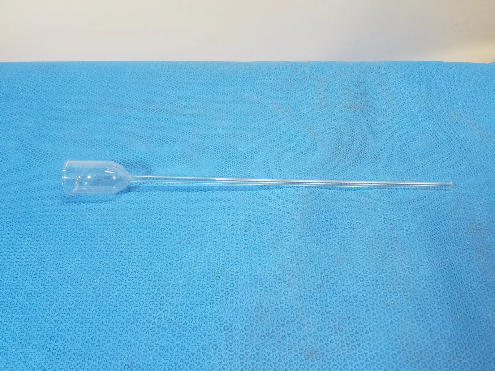 Kimax USA Long Stem Glass Laboratory Funnel – Vintage Borosilicate Laboratory Funnel, second-hand product photo 1