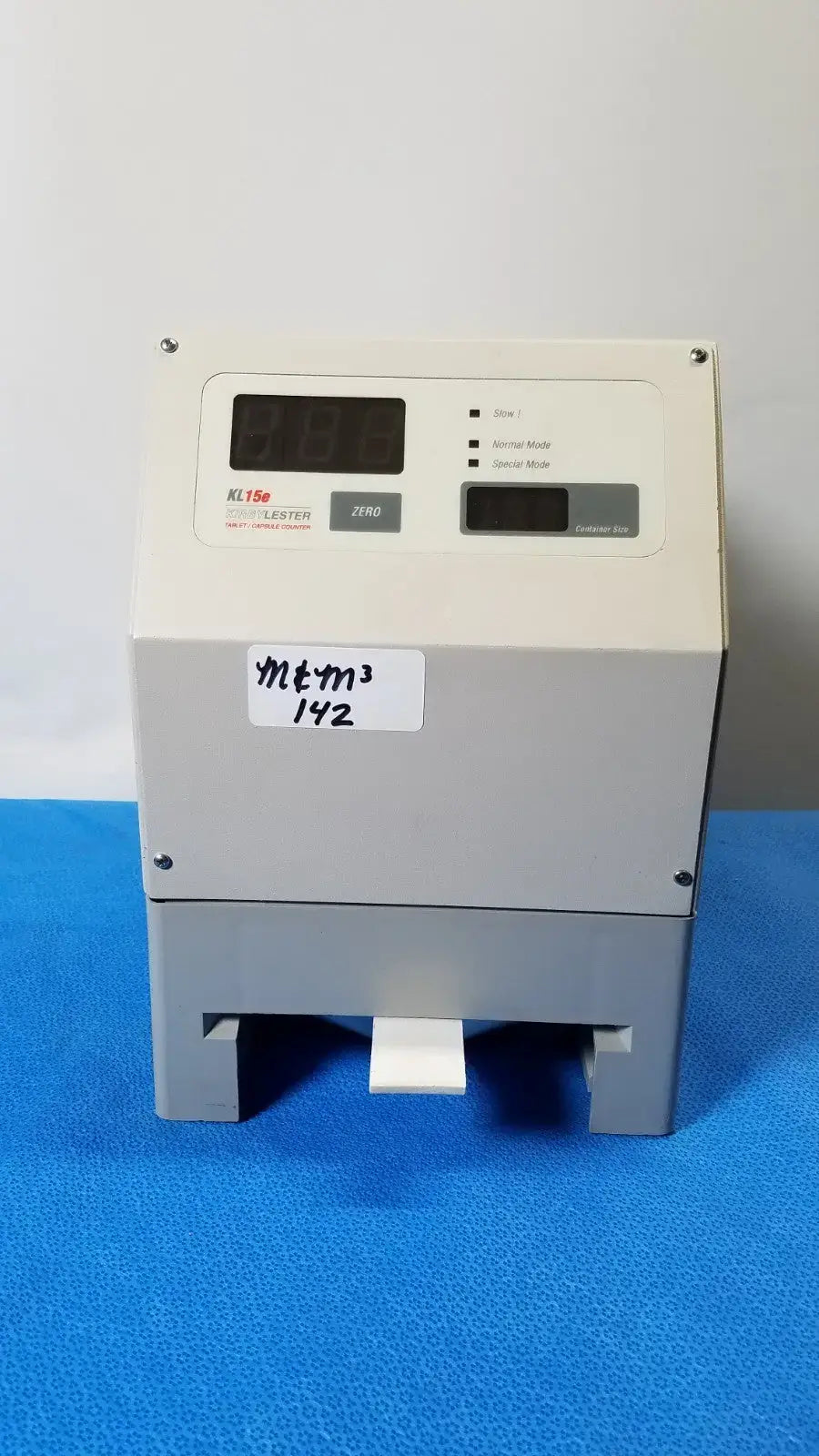 Reuse Medical Kirbay Lister K15e Digital Multitester–Bench-Top Electrical Testing Instrument Multimeters, second-hand product photo 1