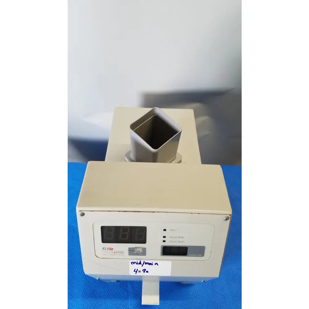 Kirby Lester KL15e Pharmacy Tablet and Capsule Counter Pharmacy Tablet & Capsule Counter, as-is (for parts) product photo 2