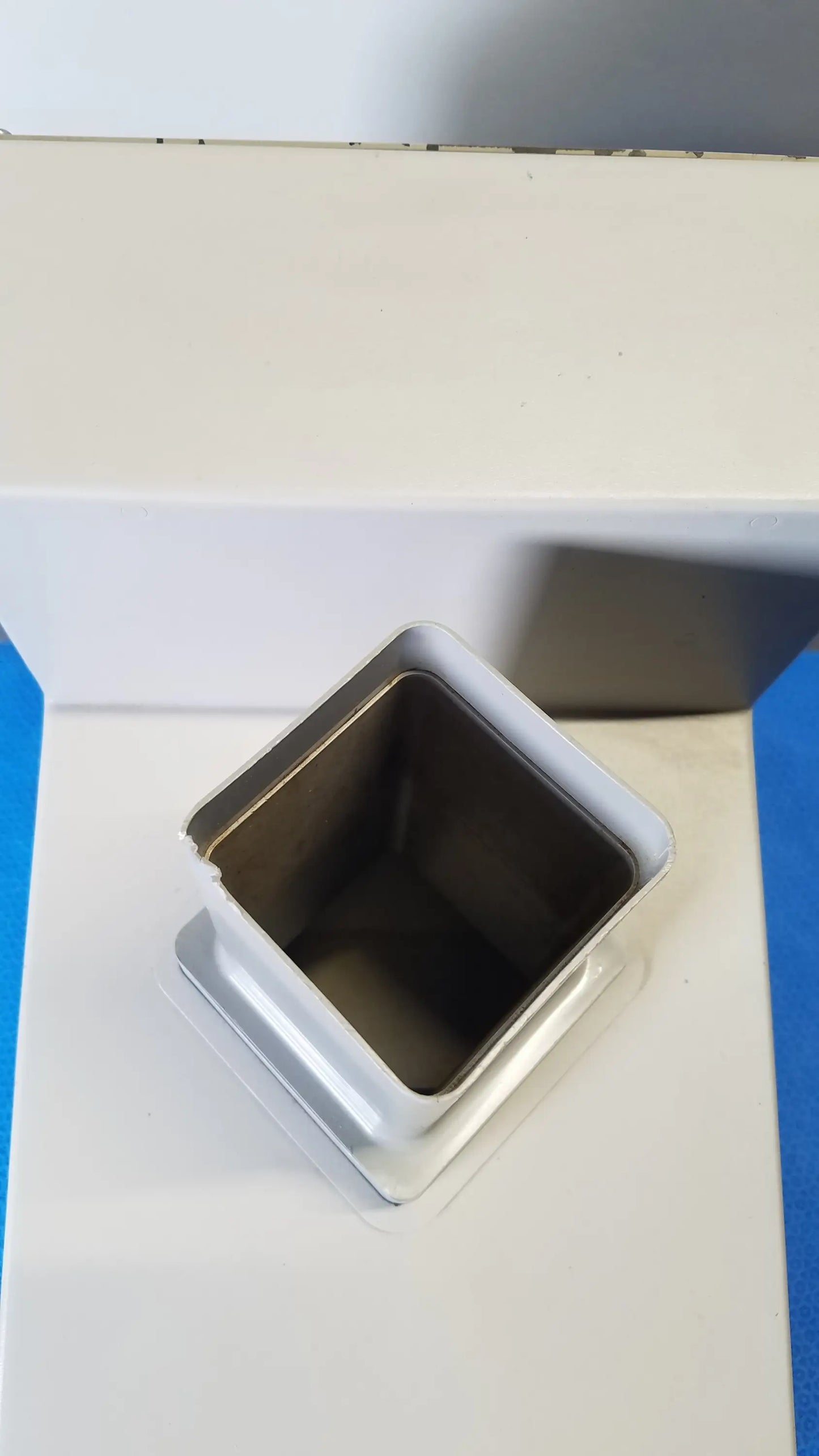 Kirby Lester KL15e Pharmacy Tablet and Capsule Counter Pharmacy Tablet & Capsule Counter, as-is (for parts) product photo 10