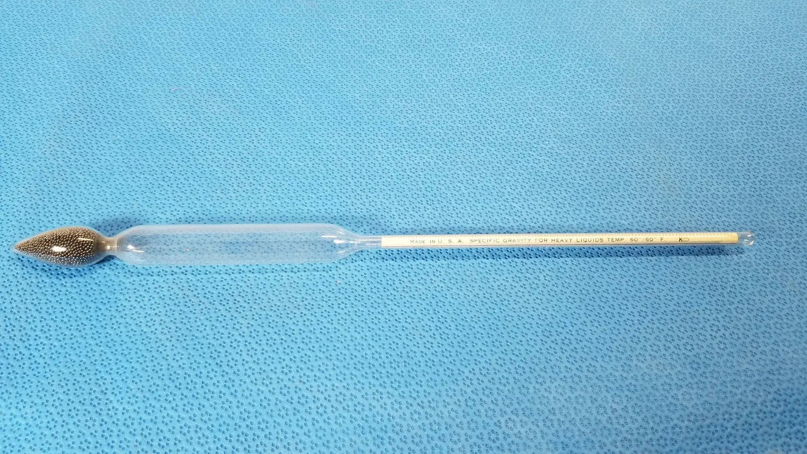Reuse Medical KO Specific Gravity Hydrometer for Heavy Light Liquids TEMP 60°/60°F Centrifuge Tubes, second-hand product photo 1