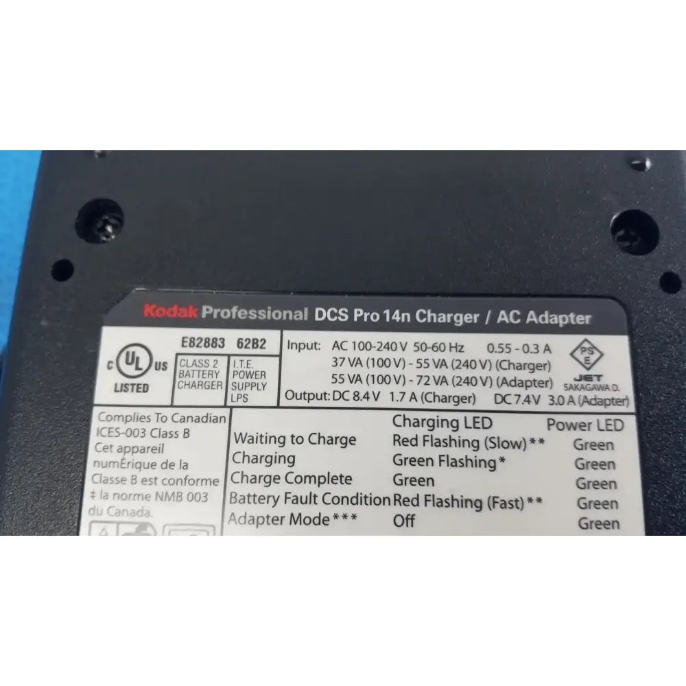 Kodak Professional DCS Pro 14n AC Adapter & Battery Charger w/ Charging Cable AC Adapter & Battery Charger, second-hand product photo 7