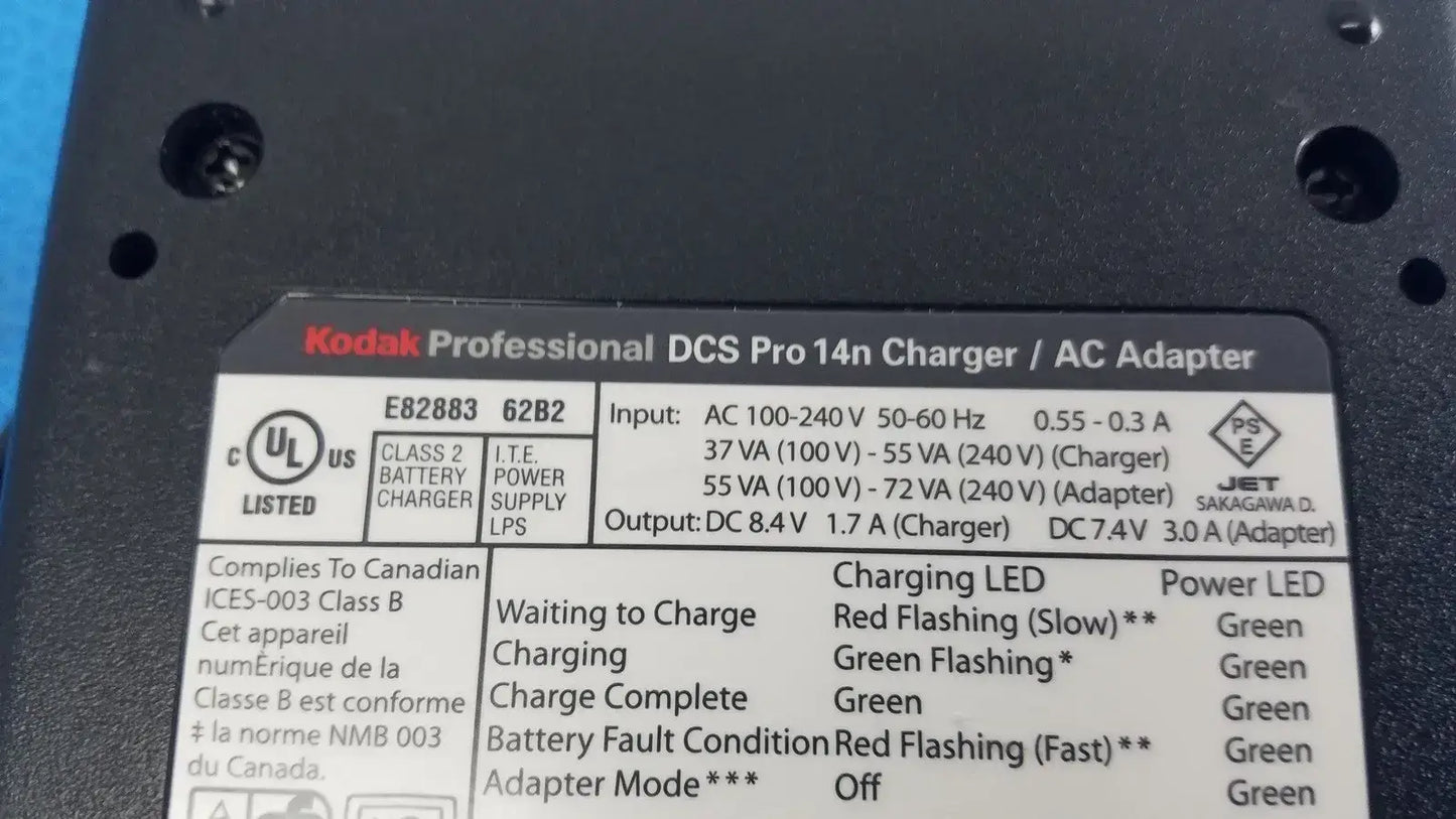 Kodak Professional DCS Pro 14n AC Adapter & Battery Charger w/ Charging Cable AC Adapter & Battery Charger, second-hand product photo 7