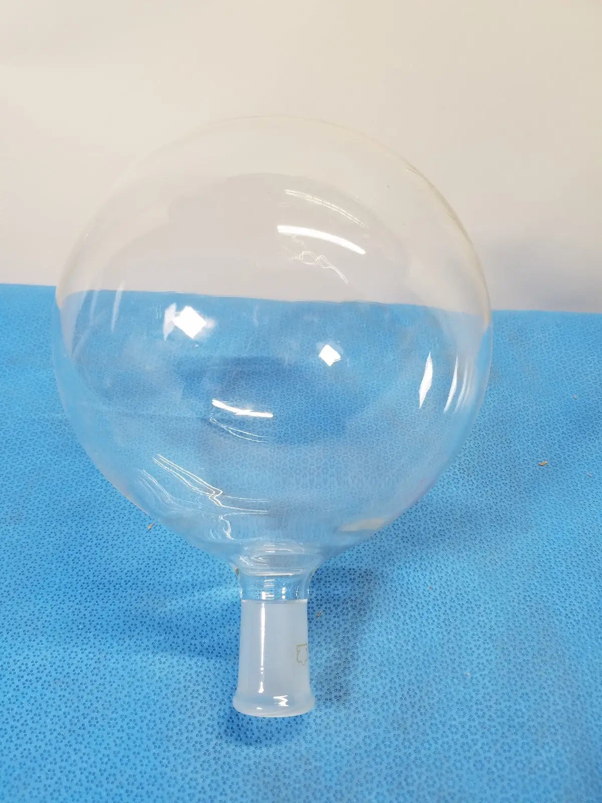 Kontes 3000 mL Round Bottom Glass Flask – Borosilicate Laboratory Ware Round Bottom Flask, second-hand product photo 5