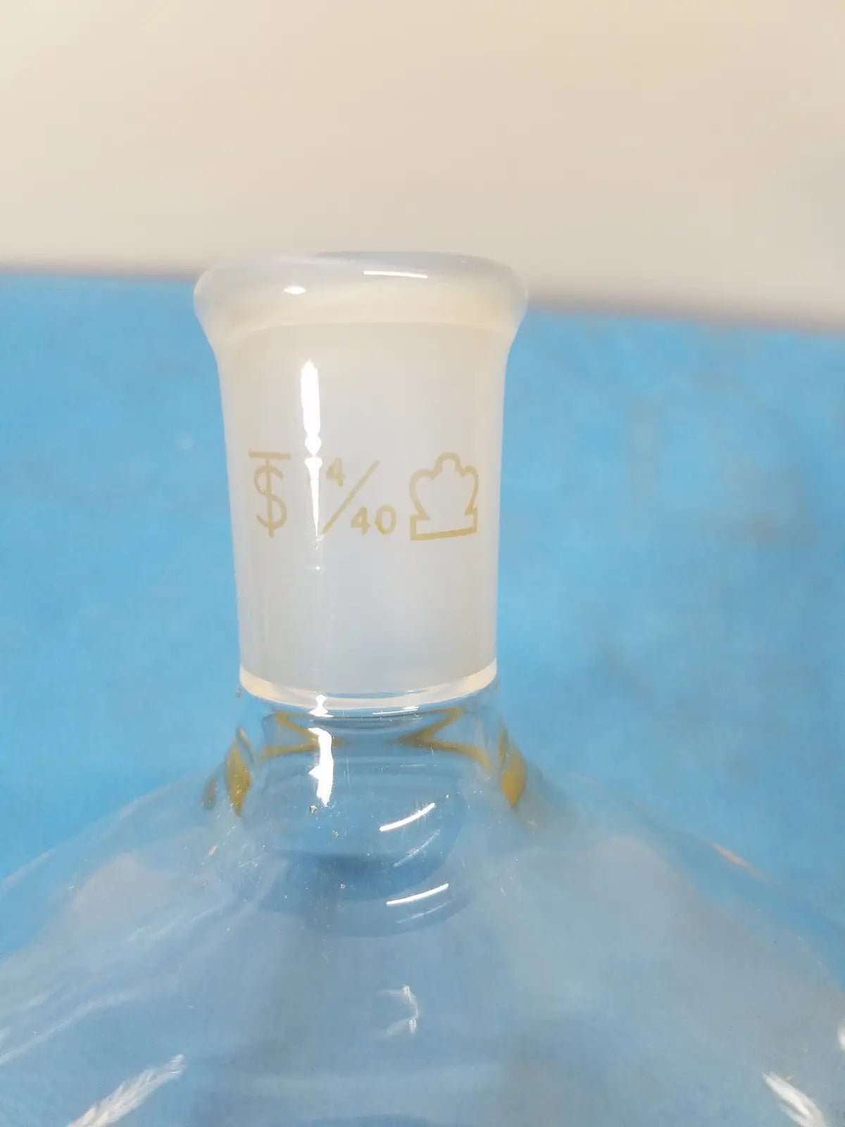 Kontes 3000 mL Round Bottom Glass Flask – Borosilicate Laboratory Round Bottom Flask, second-hand product photo 2