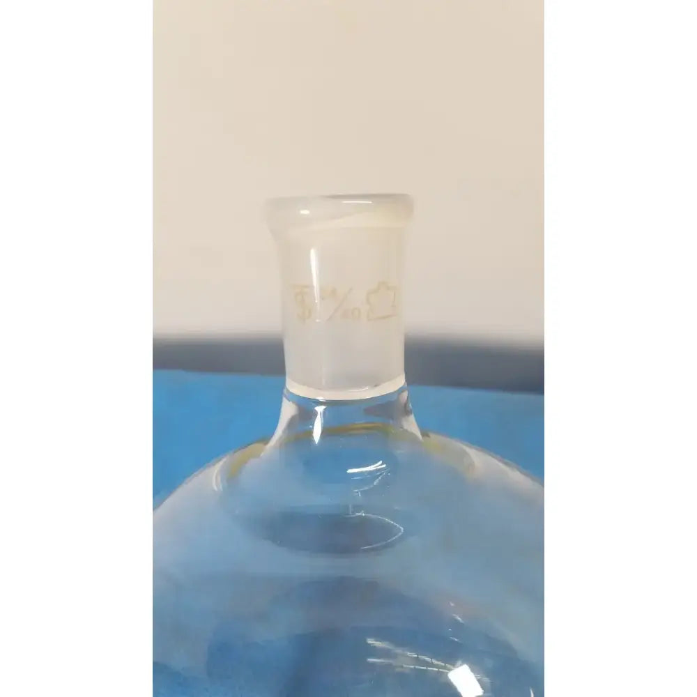 KONTES Glass Boiling Flask, 3000 mL, Single Neck, Round Bottom Laboratory Glassware, second-hand product photo 2