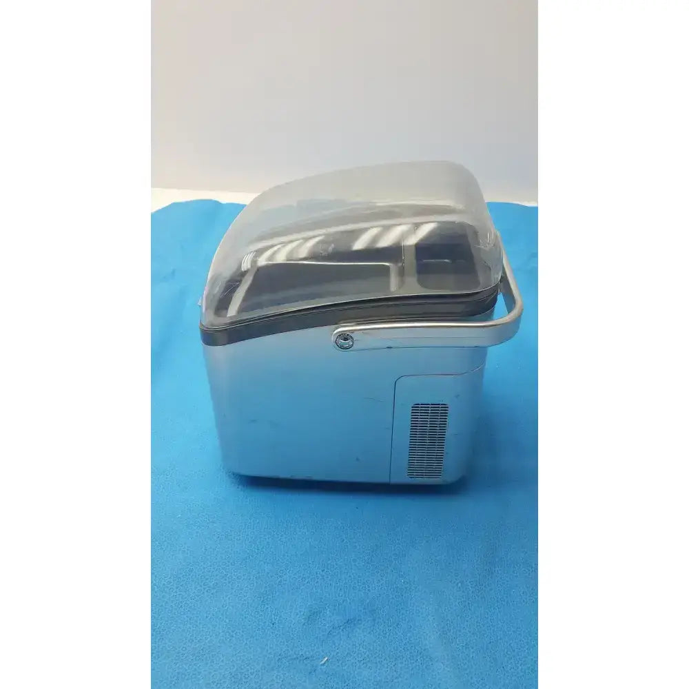 Koolatron Cosmetic Cooler C05 EC-0105-12V Mini Fridge Cosmetic Cooler Mini Fridge, second-hand product photo 5