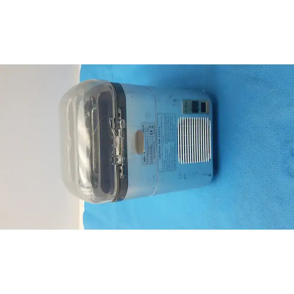 Koolatron Cosmetic Cooler C05 EC-0105-12V Mini Fridge Cosmetic Cooler Mini Fridge, second-hand product photo 4