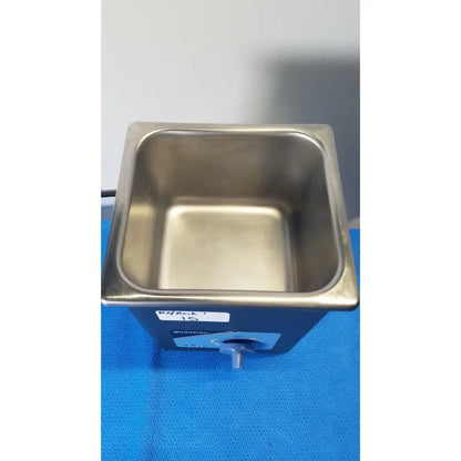 Stainless steel rectangular ultrasonic cleaner tabletop tank with blue base and control panel L&R Quantrex Q90 ultrasonic