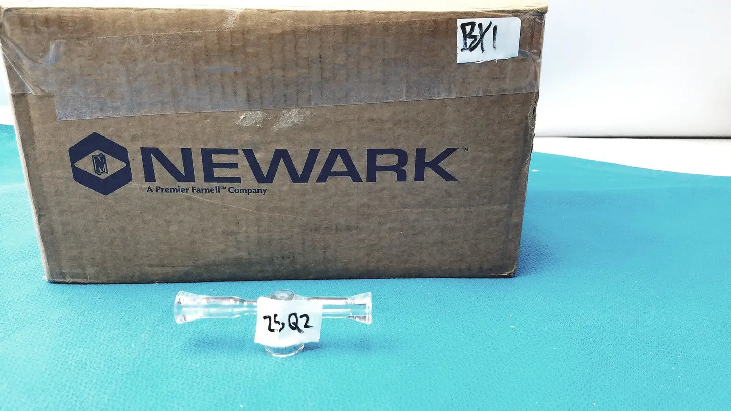 Reuse Medical Lab Glass Adapter with Stopcock Valve Lab Flasks, second-hand product photo 1