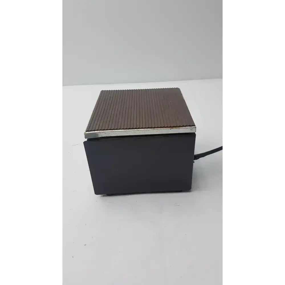 Lab Line King Size Magnestir 1270 Magnetic Stirrer, as-is (for parts) product photo 4
