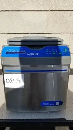 Labconco CentriVap Concentrator Vacuum Concentrator, second-hand product photo 1