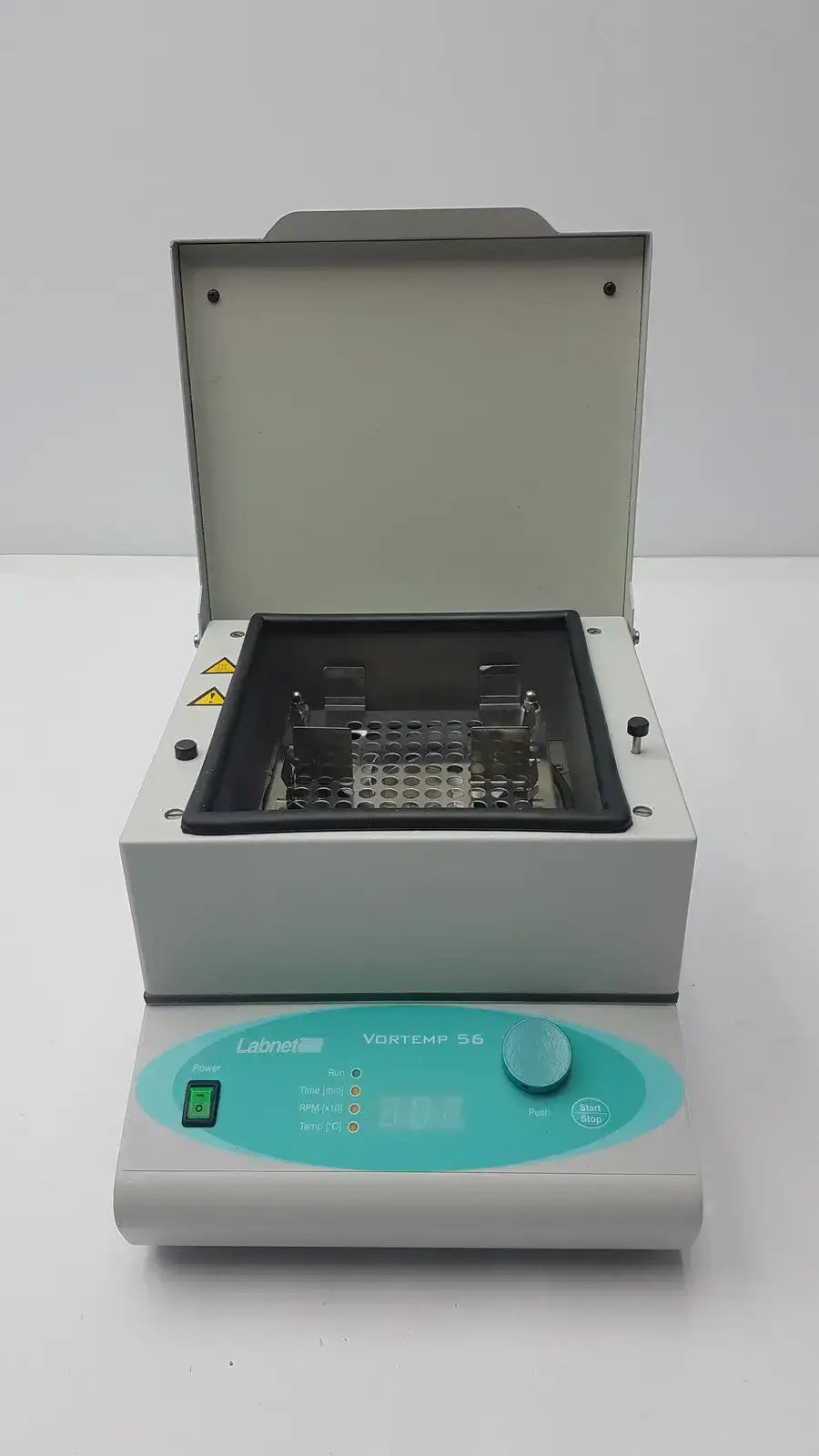 Labnet Vortemp 56 EVC Incubating Shaker Incubating Shaker, second-hand product photo 1