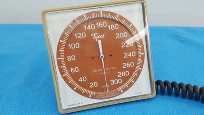 Laboratory Equipment Technology Tycos Jewel Movement Sphygmomanometer Sphygmomanometer, second-hand product photo 1