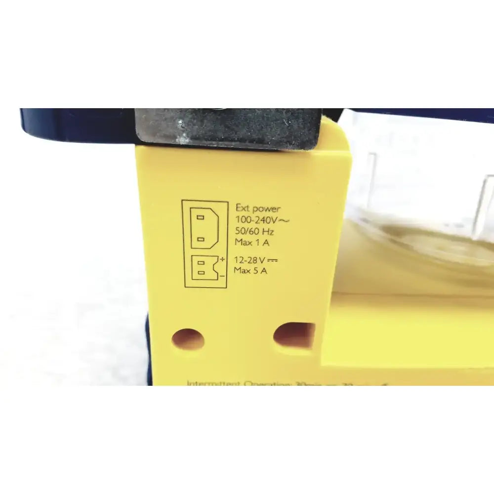 Stryker Laerdal LSU Suctiion Unit Portable Pump Portable Suction Unit, second-hand product photo 11