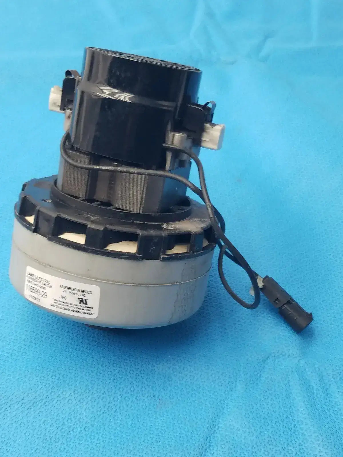 Lamb Electric 116599-29 24V DC Vacuum Motor Vacuum Motor, second-hand product photo 1