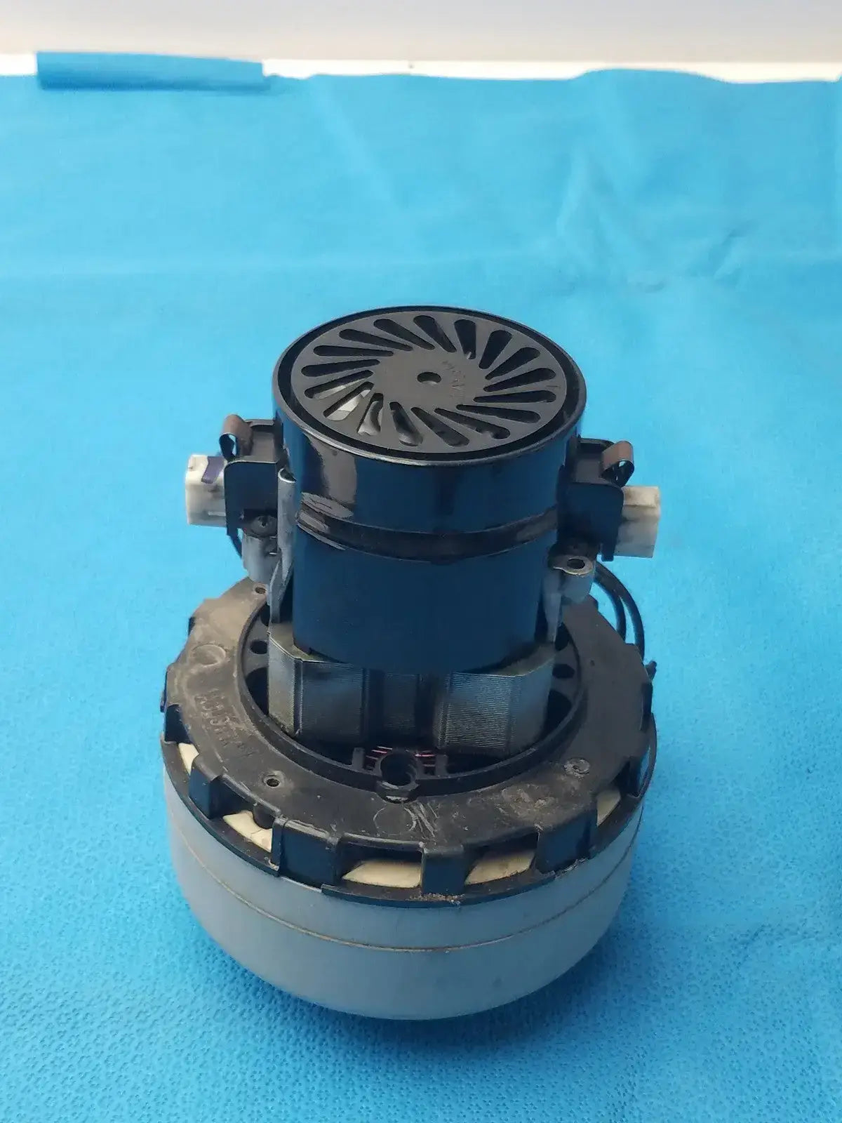 Lamb Electric 116599-29 24V DC Vacuum Motor Vacuum Motor, second-hand product photo 10