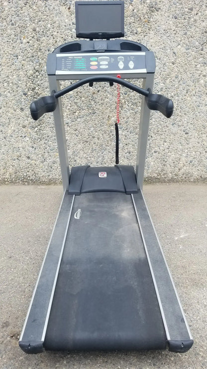 Reuse Medical Equipment Landice L8 Executive Rehabilitation Treadmill with Large Running Surface Treadmills, second-hand product photo 7