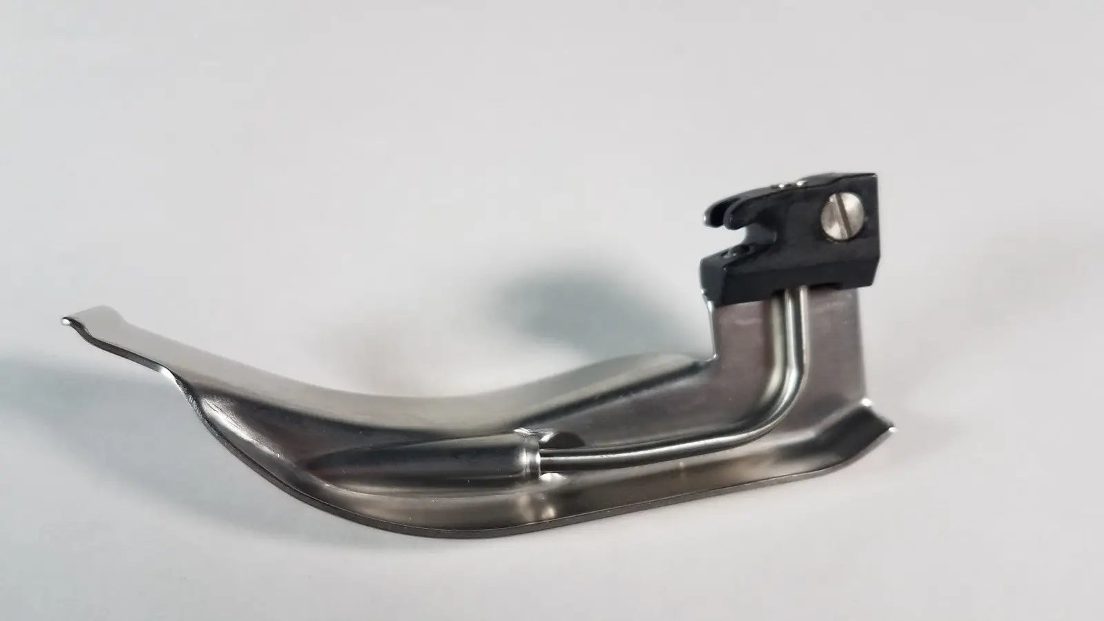 Welch Allyn Laryngoscope Blade, Mac 3, Stainless Steel, f/Fiber-Optic by Hillrom/Welch Allyn Laryngoscope Blade, second-hand product photo 1